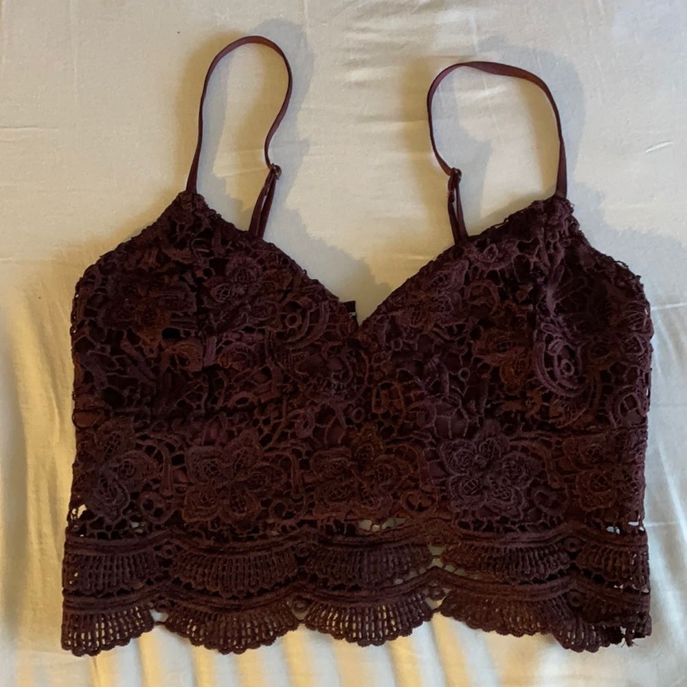 Maroon tank
